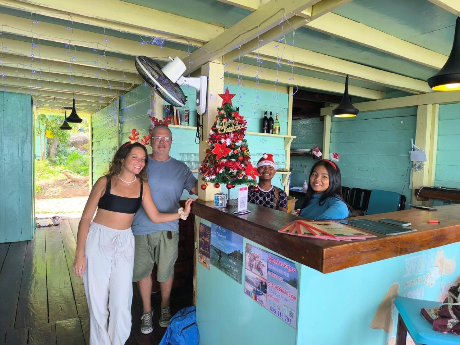 Toto Pizza Bungalows And Sea View Restaurant Sok San Village Экстерьер фото